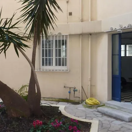 Rive Bord De Centre Apartment Cannes